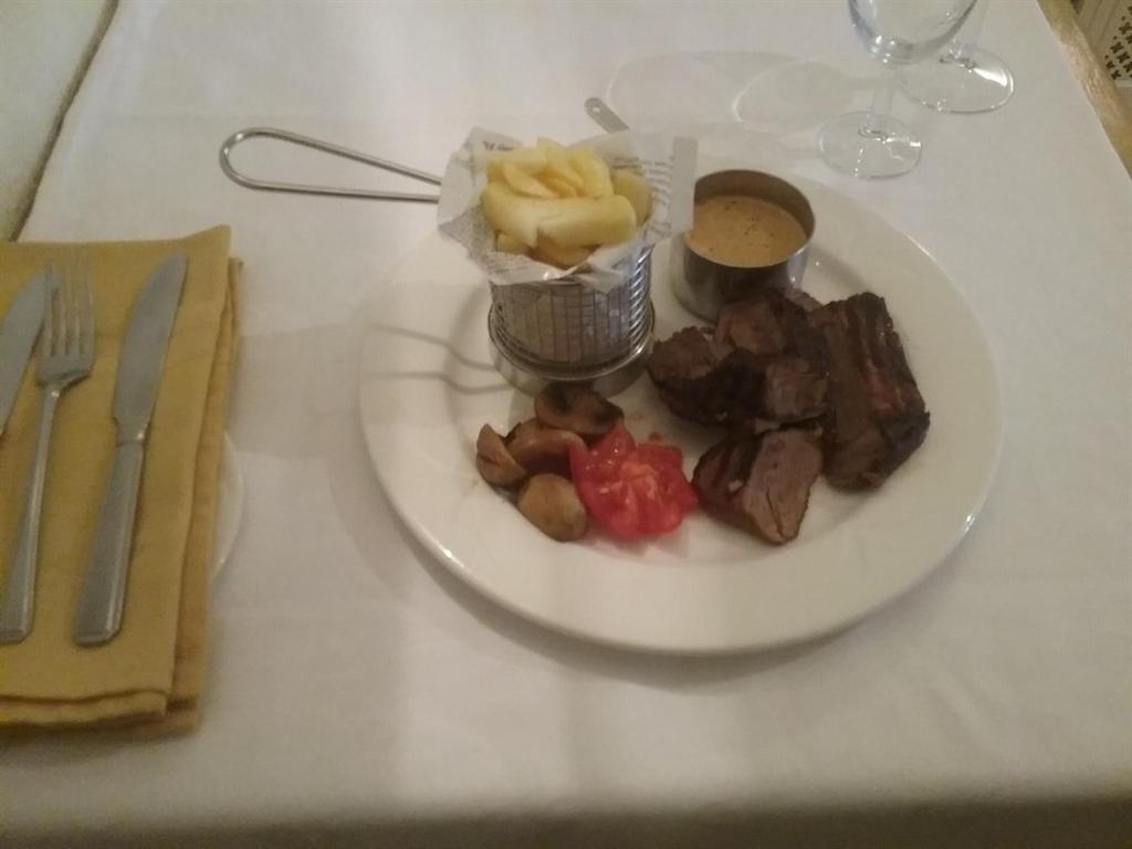 The Gower Hotel Saundersfoot Eksteriør bilde